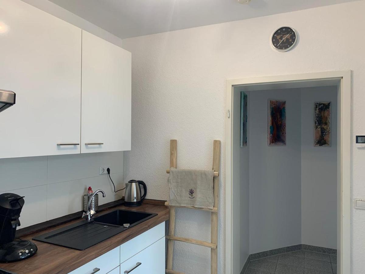 Delux Ferienwohnung am Ilmradweg und Kunstgalerie Kranichfeld Exterior foto